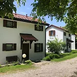 Сasa de vacaciones Vila Noblesa Most na Soči