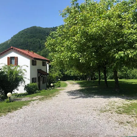 Dom wakacyjny Vila Noblesa Most na Soči